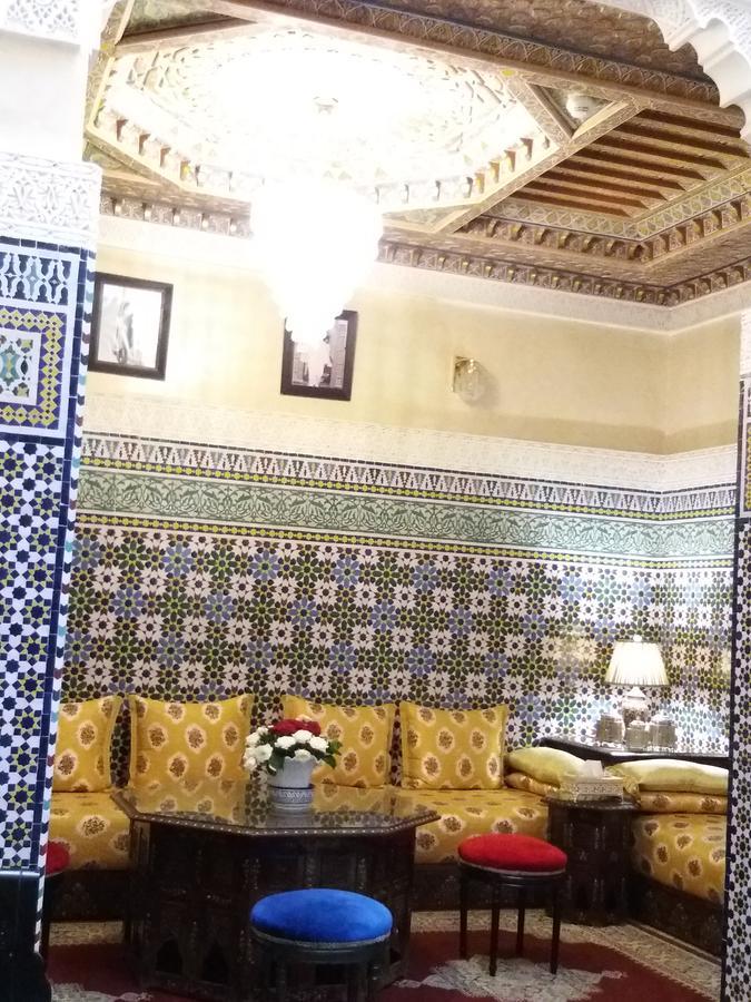 Dar Al Madina Al Kadima Hotel Fez Bagian luar foto